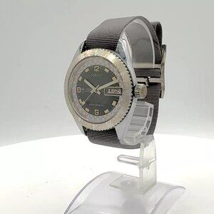 Vintage 37mm Dorset Men's Automatic Wristwatch Montgomery Ward Base Metal